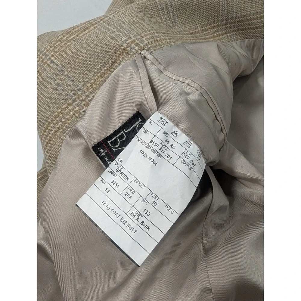 Jos. A. Bank best fitting